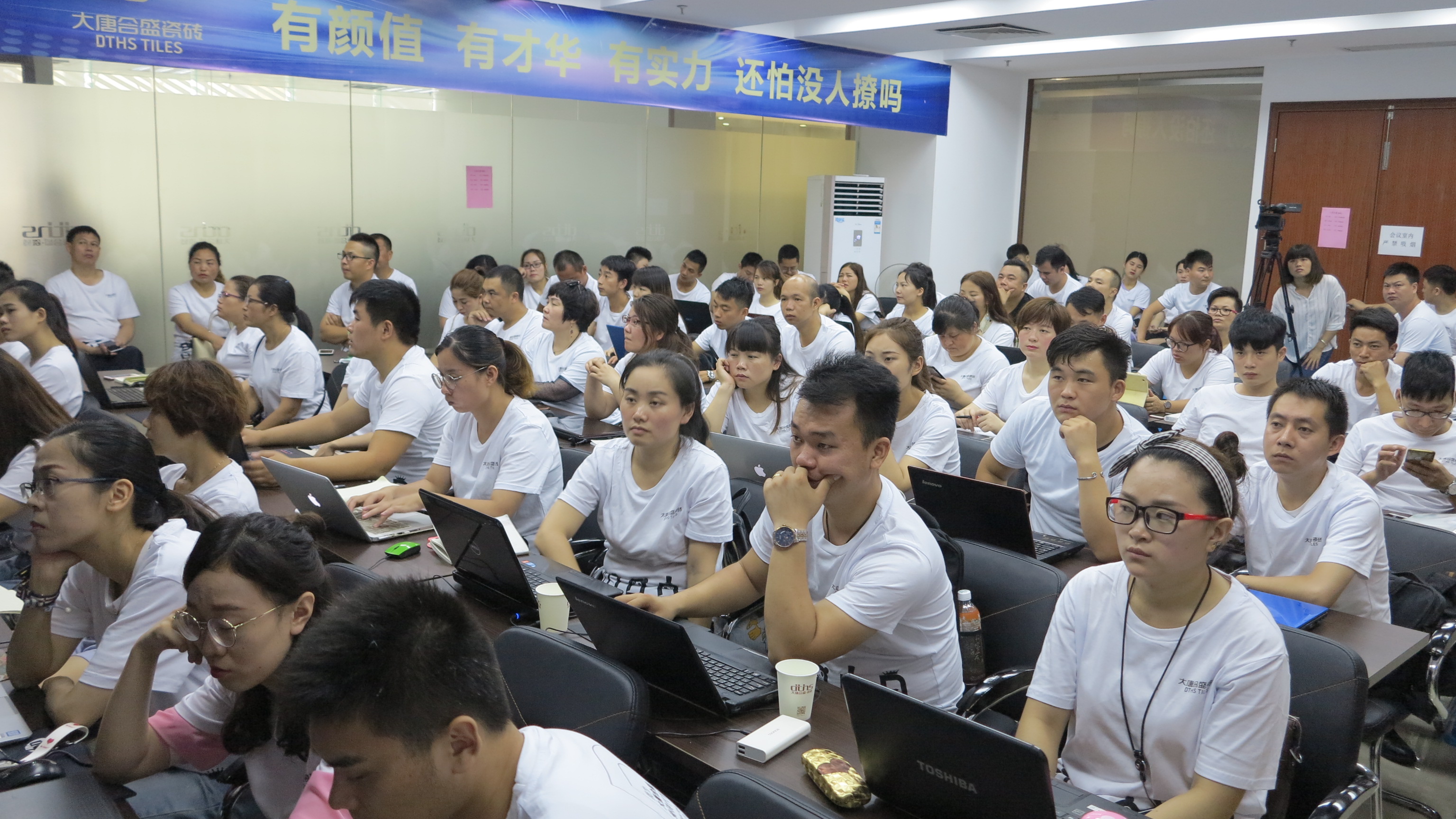 6 W(xu)T۾،W(xu)(x)“Ҙ”(yng)ù.JPG